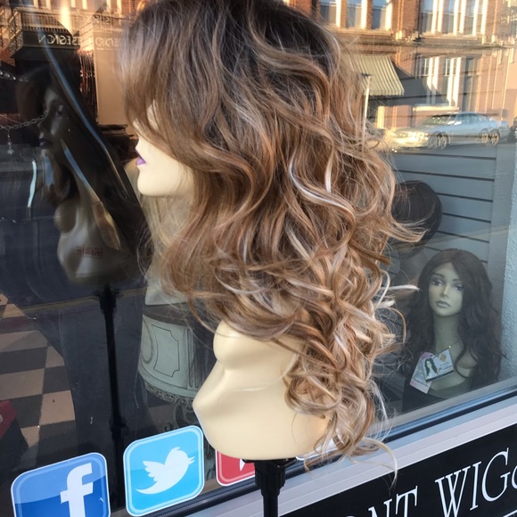 Chicago wig sale ombré blonde brown curly … - Picture 2 of 8